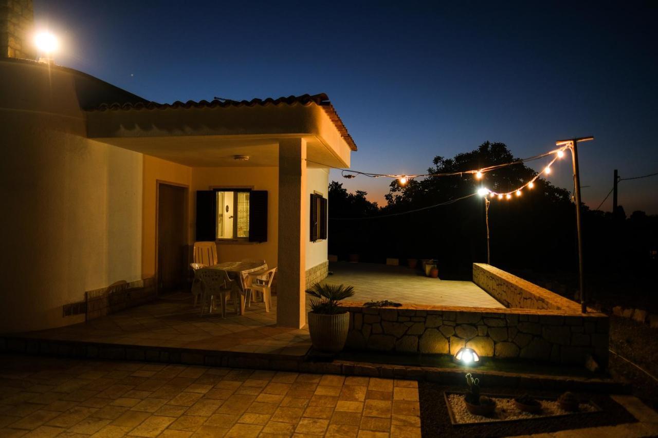 Trullo Elvira & Luigi Villa Monopoli Buitenkant foto